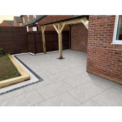 Porcelain Tiles - Quartz Light Grey